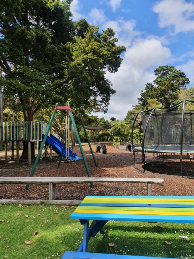 Kauri Coast Top 10 Holiday Park Kaihu Zewnętrze zdjęcie